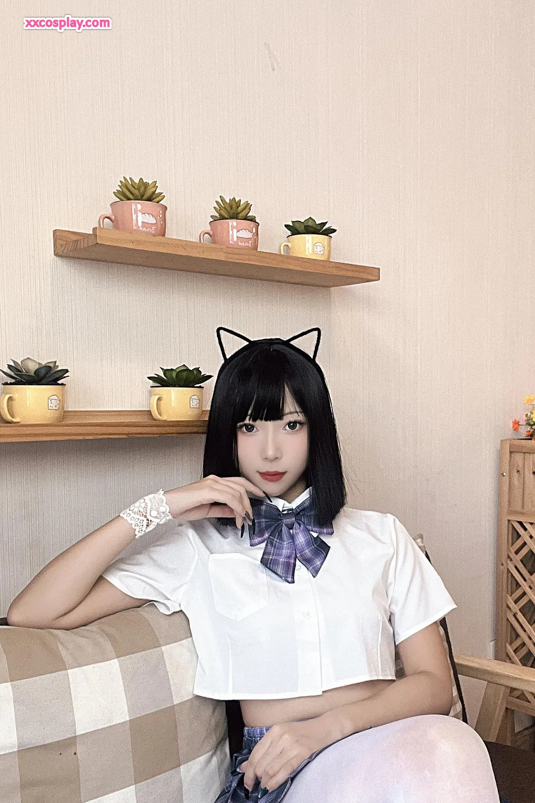 Money冷冷: JK Catgirl Seduction